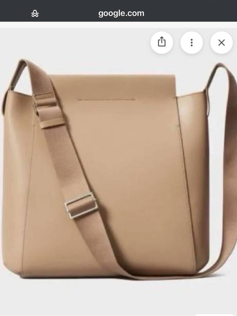 Everlane The Form Leather Shoulder Bag in Khaki